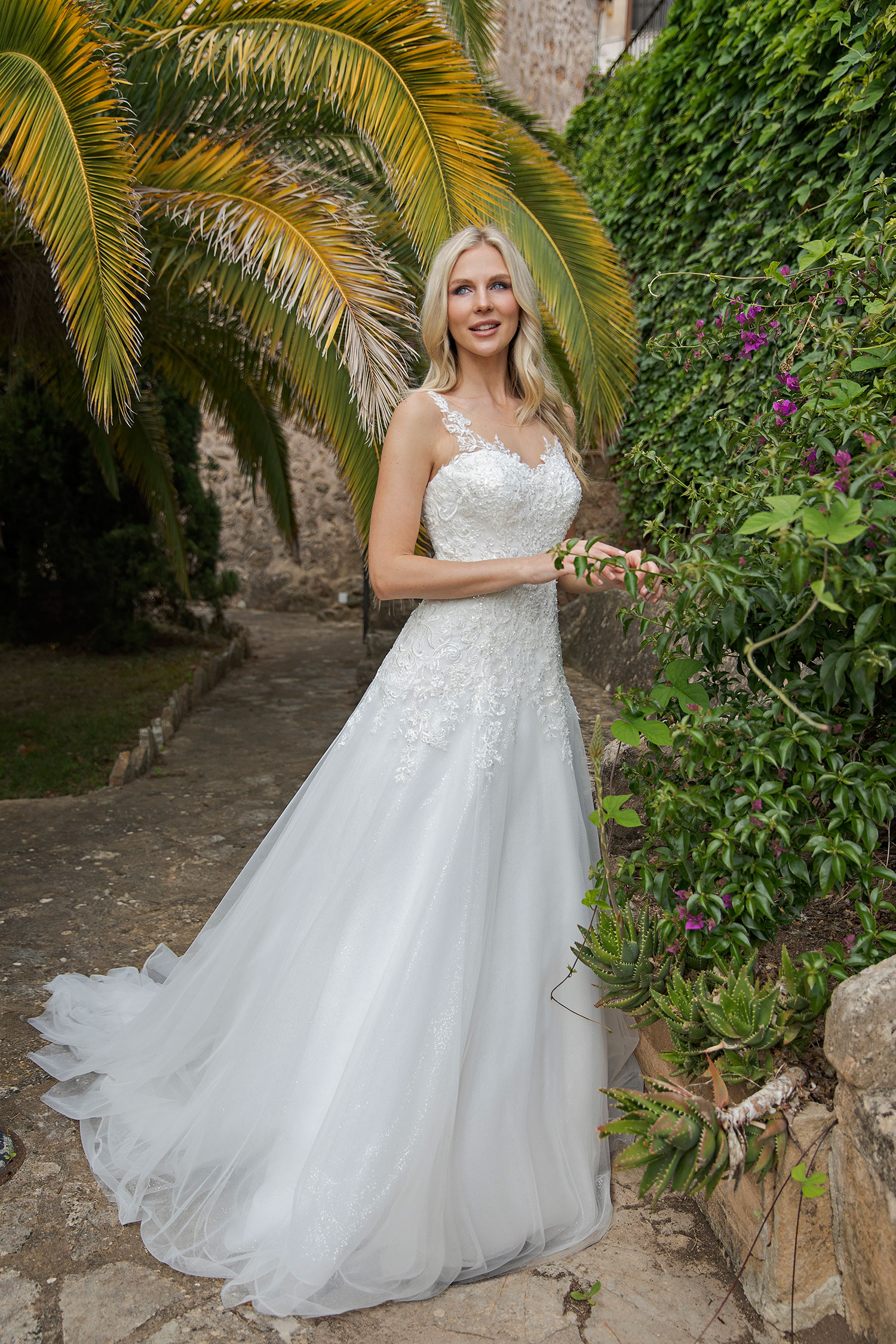 Amera Vera 2022 Brautkleid B2208 1 Angelex Princess Das Hochzeitshaus Singen