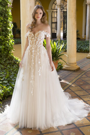 Enzoani Blue 2023 Brautkleid Blue 2023 Pro PALMER Fro Web Angelex Princess Hochzeitshaus Brautmode Singen