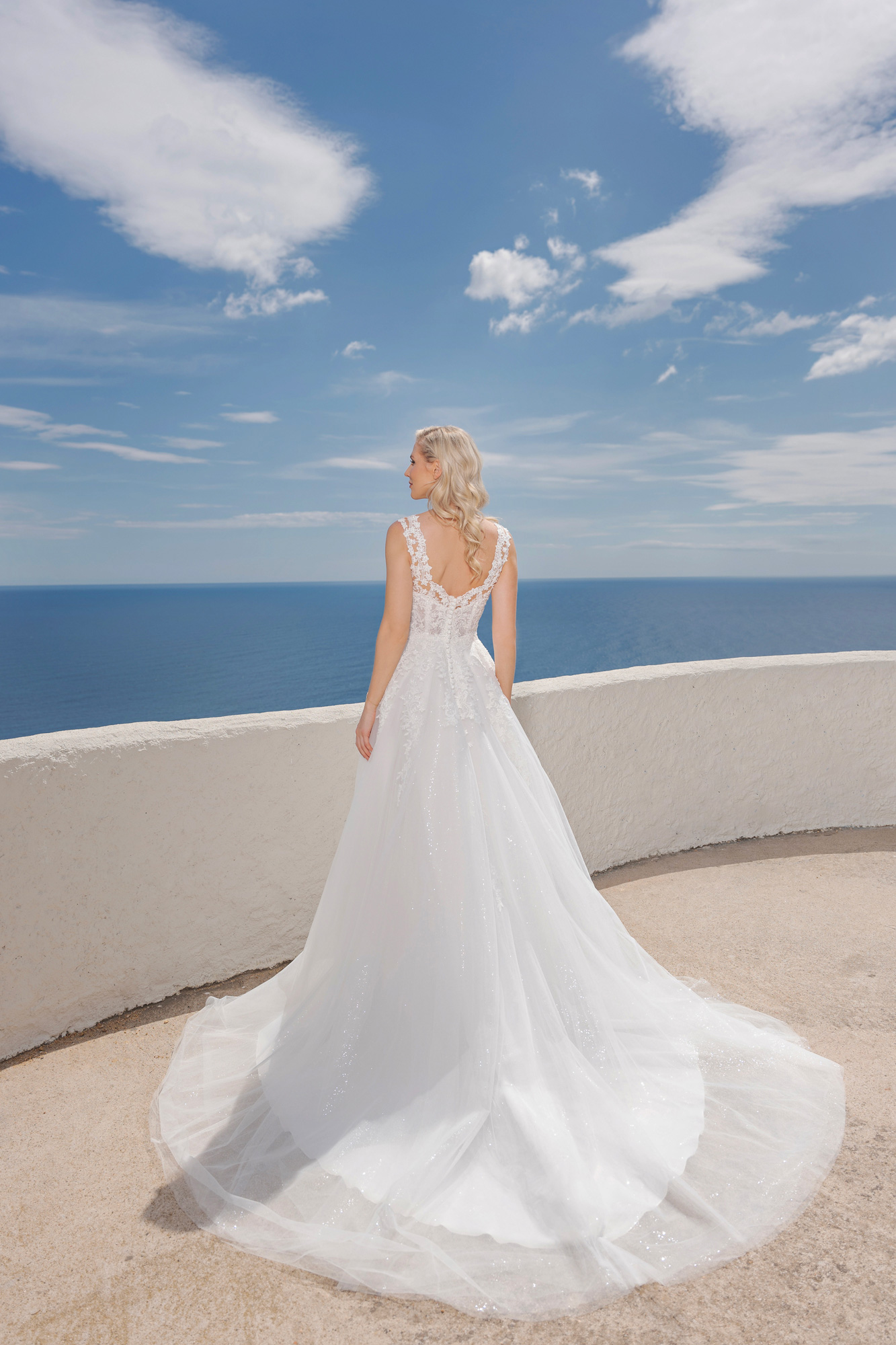 Amera Vera 2024 ivory Brautkleid B2420 (2) Angelex Princess das Hochzeitshaus Brautmode in Singen