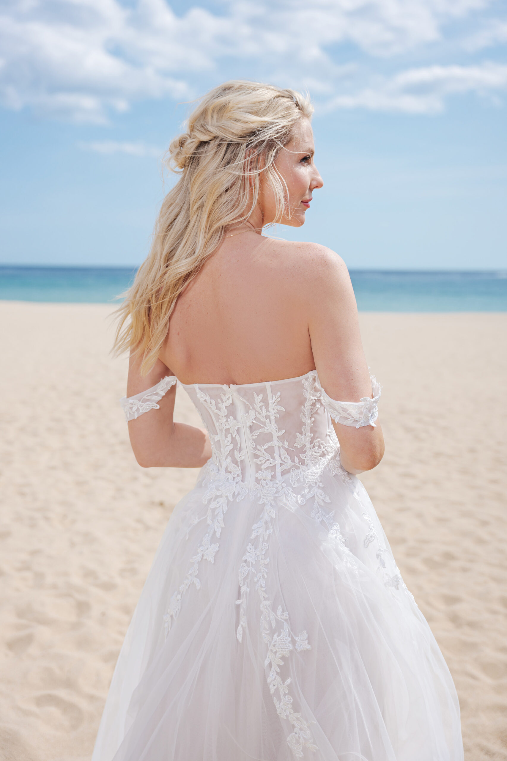 Amera Vera light 2024 ivory Standesamtkleid Brautkleid AL17173 (4) Angelex Princess das Hochzeitshaus Brautmode in Singen