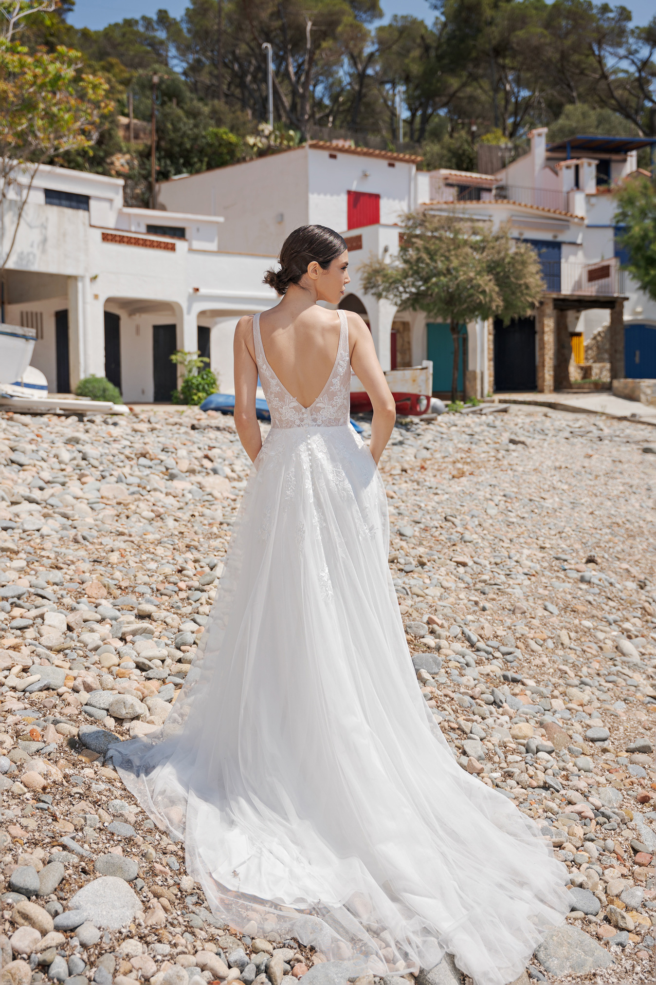 AnnAngelex 2024 ivory Brautkleid B2454 (3) Angelex Princess das Hochzeitshaus Brautmode in Singen