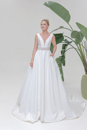 Amera Vera Kollektion 2025 Brautkleid B2501 (1) Angelex Princess Hochzeitshaus Brautmode Singen