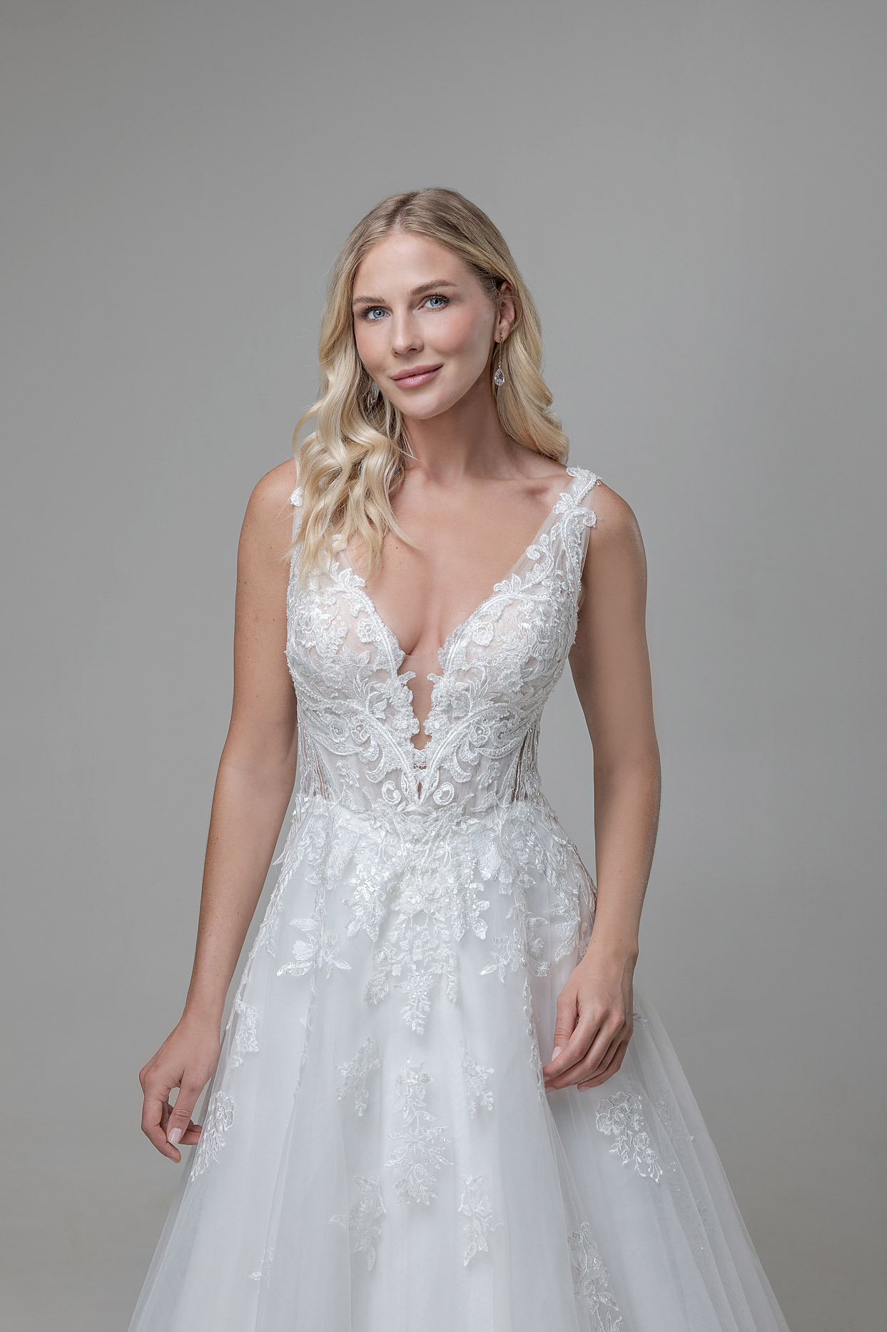 Miss Beautiful Bride Kollektion 2025 Brautkleid MGB186 (2) Angelex Princess Hochzeitshaus Brautmode Singen