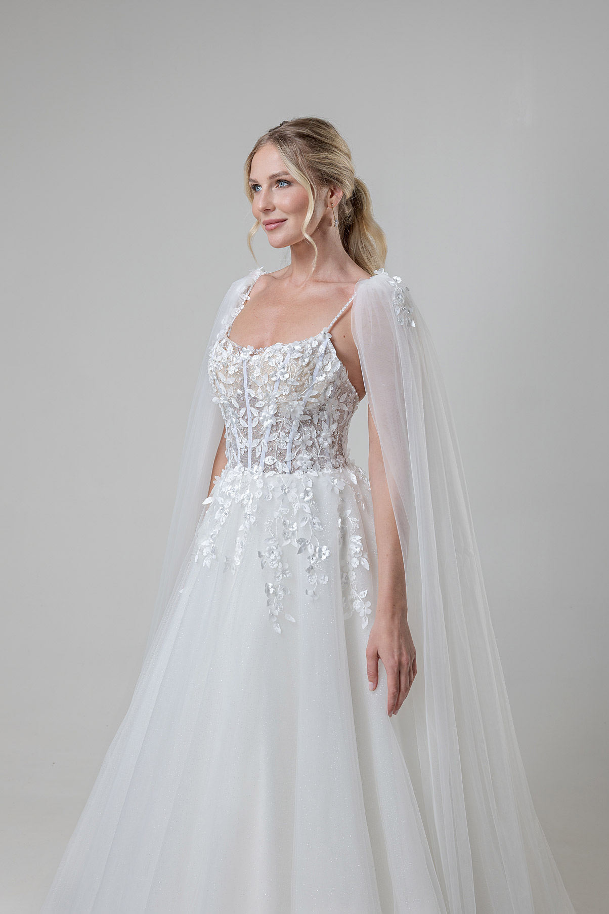 Miss Beautiful Bride Kollektion 2025 Brautkleid MGB188 (2) Angelex Princess Hochzeitshaus Brautmode Singen