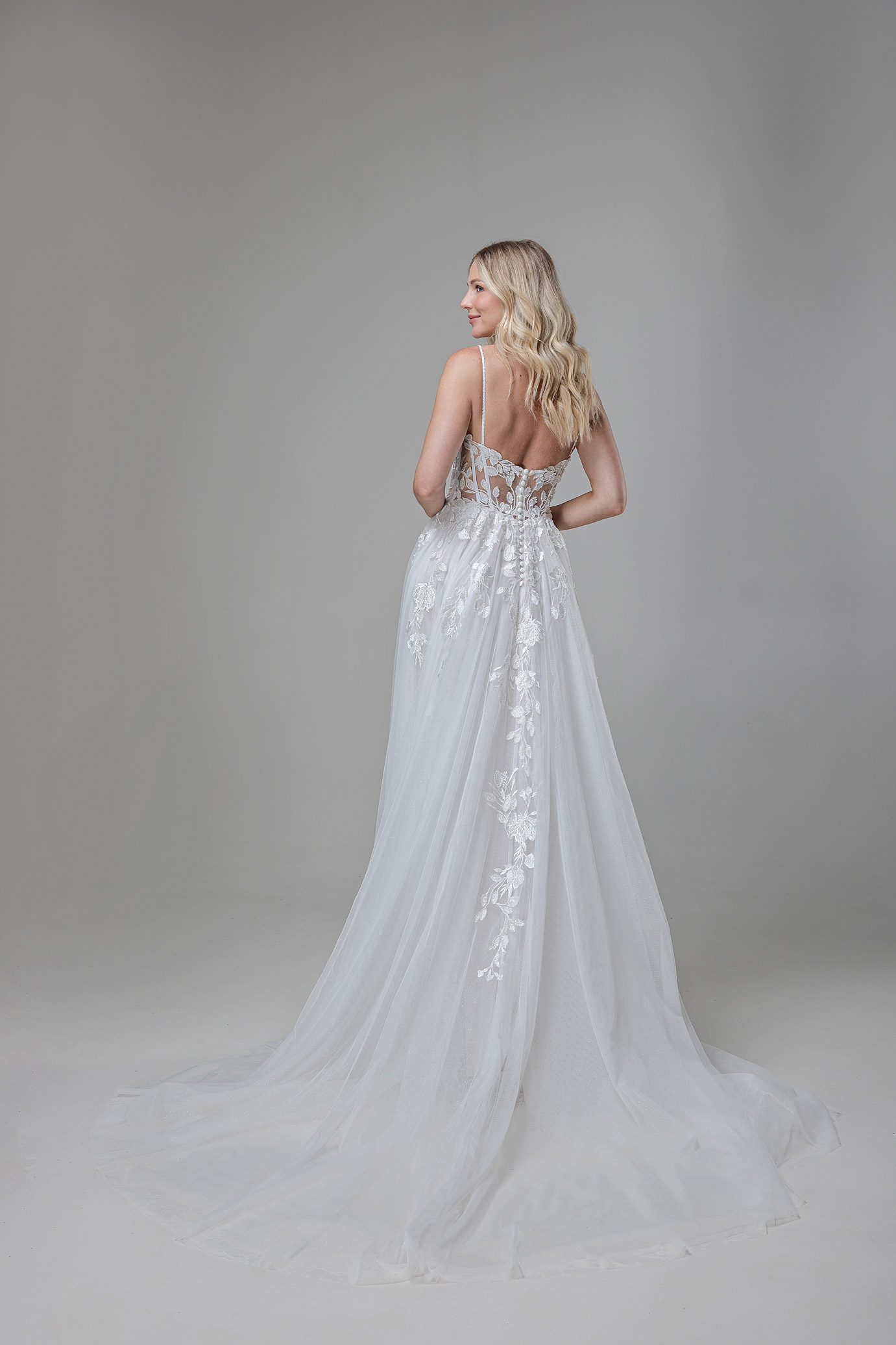 Miss Beautiful Bride Kollektion 2025 Brautkleid MGB199 (3) Angelex Princess Hochzeitshaus Brautmode Singen