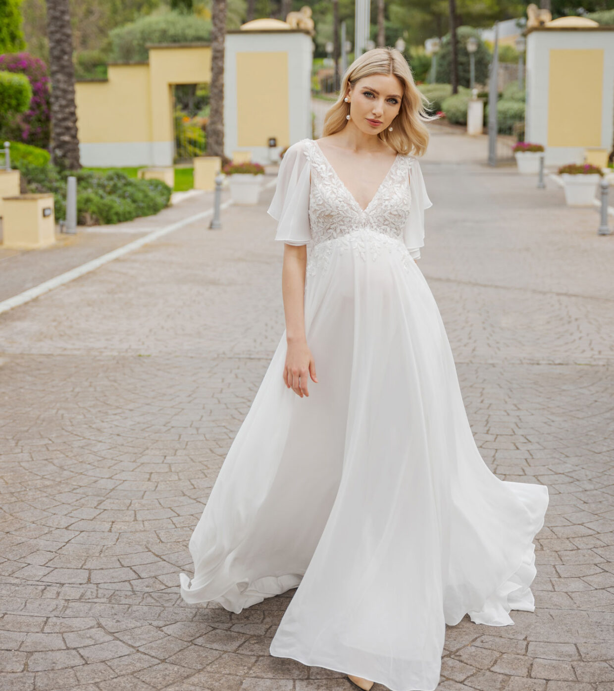 Umstandsbrautkleider kurz oder lang Angelex Princess