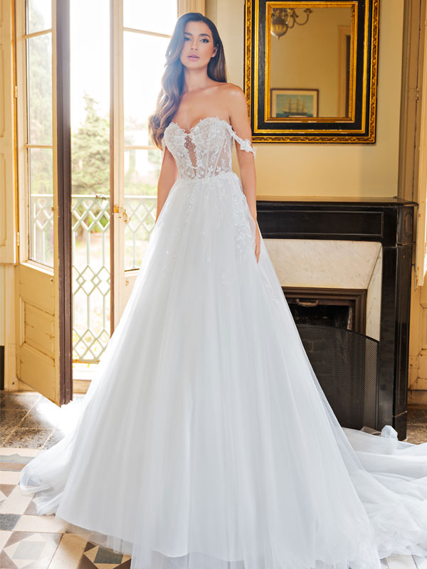 A Linie Brautkleider bei Angelex Princess Brautkleider Singen