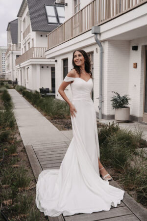 Lohrengel Lignesse 2026 ivory Brautkleid LB268 Angelex Princess das Hochzeitshaus Brautmode Singen (2)